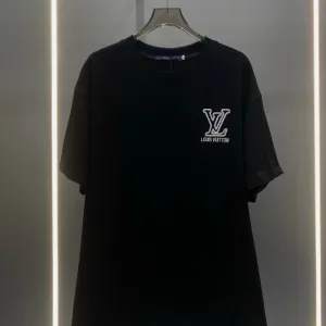 High Quality Louis Vuitton Short-Sleeved T-Shirt