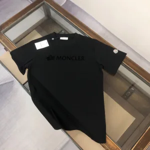High Quality Moncler Short-Sleeved T-Shirt Black Summer