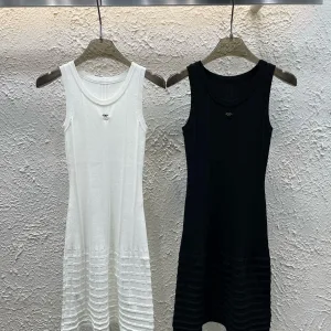Aaa Chanel Vest