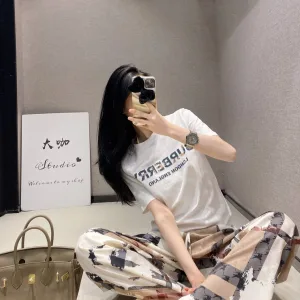 Luxury Burberry Short-Sleeved Shirt For Early Spring