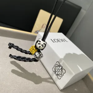 High Quality Loewe Diamond Pendant