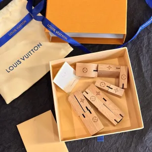 1:1 Louis Vuitton Elastic Rope