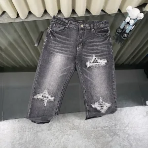 Luxury Reps Ami Pants Red Distressed Jeans Street Style Streetwear Slim Fit Patch