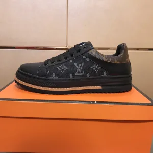 Designer Louis Vuitton Cowhide Casual Shoes