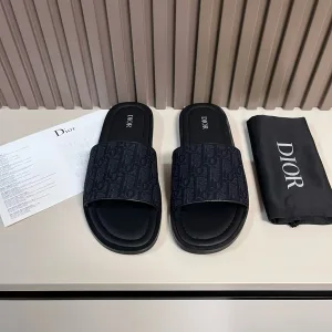 1:1 Dior Canvas Shorts