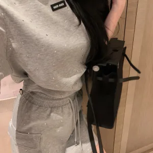 1:1 Miu Miu Stone Short-Sleeved Shirts