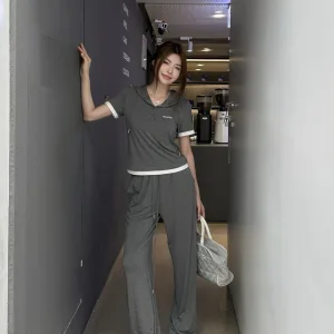1:1 Luxury Miu Miu Short-Sleeved Shirt