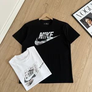 AAA Luxury Nike Short-Sleeved T-Shirt Red All-Day Comfort Relaxed Fit Soft Touch