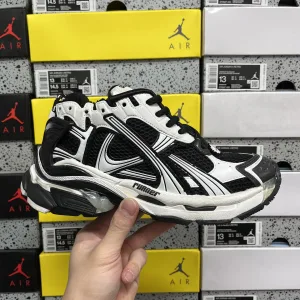 Reps AAA Balenciaga Sneakers