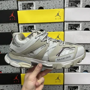 High Quality Balenciaga Dad Shoes