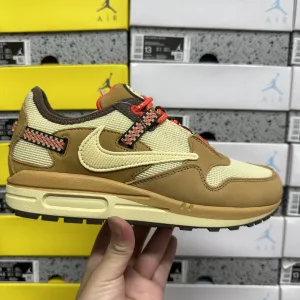 Reps AAA Nike Running Shoes Beige