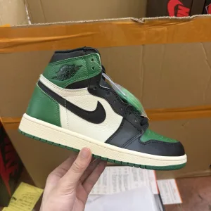 Designer Etro Jordan Green