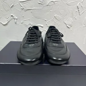 1:1 Prada Cowhide Casual Shoes For Autumn