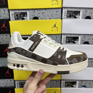 Super Clone Louis Vuitton Sneakers Red