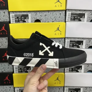 High Quality Luxury Off-White Canvas Shoes White