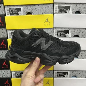 AAA New Balance Running Shoes