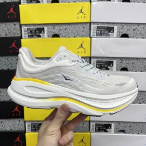 Reps Hoka Oneone Ruler