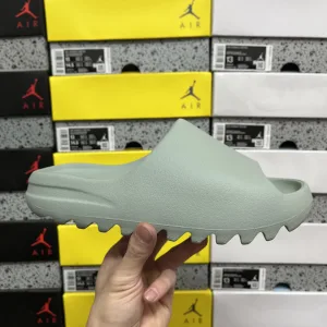 Reps Adidas Slippers