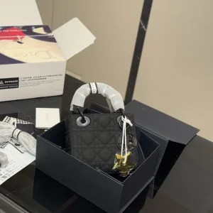 Aaa Designer Dior Calfskin Ruler