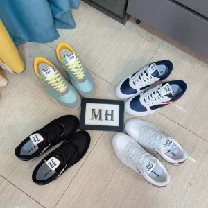 Luxury High Quality New Balance Lace Sneakers For Spring