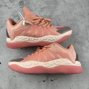 Luxury Reps Burton Basketball Shoes