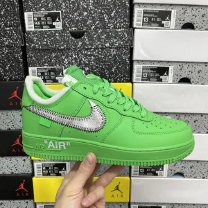 Reps Luxury Off-White Sneakers Green