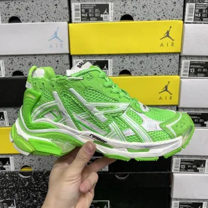 Reps AAA Balenciaga Casual Shoes Color