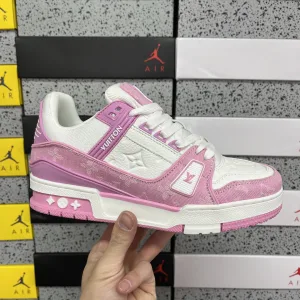 High Quality AAA Louis Vuitton Sneakers Ash