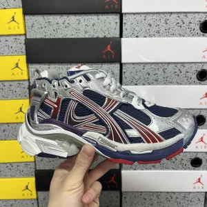AAA Balenciaga Sneakers