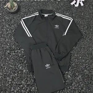 AAA Adidas Outerwear Red Sports Knitwear Winter Zippered Pocket