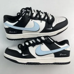 AAA Reps Nike Sneakers Lace
