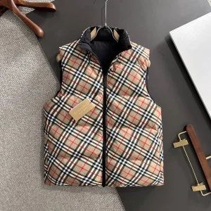 High Quality Super Clone Burberry Down Jackets Red Goose Duck Nylon Premium Quality Zippered Pocket