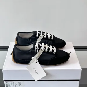 High Quality Luxury Givenchy Calfskin Sneakers