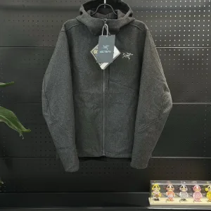 Designer Archaeopteryx Outerwear Red Wool Polyester Softshell Fabric Woven Mature And Sophisticated Slim Fit