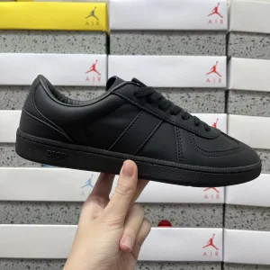 AAA Dior Sneakers Black