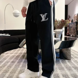 Reps Louis Vuitton Casual Pants Red Delicate And Soft To The Touch Winter