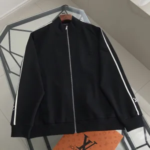 AAA Luxury Louis Vuitton Coat Black Winter Patch