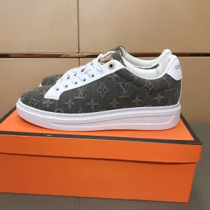 High Quality Louis Vuitton Cowhide Casual Shoes