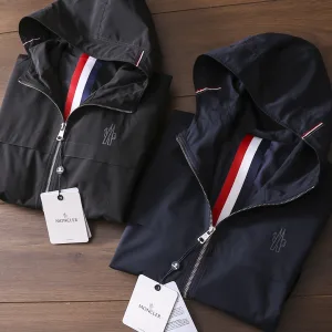 Designer Luxury Moncler Outerwear Blue Nylon Fabric Windproof Cuffs