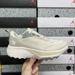 Designer AAA The North Face Sneakers Running