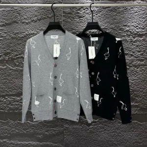 AAA Luxury Thom Browne Cardigan Red Wool Jacquard