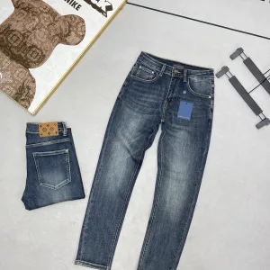 Reps Louis Vuitton Jeans Red Cotton Denim High-Quality Materials