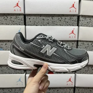 AAA New Balance Running Shoes