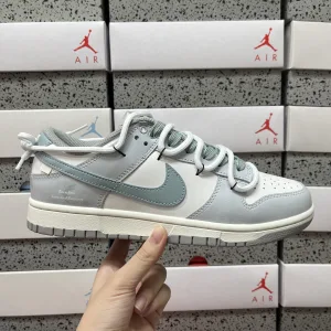 High Quality Nike Sneakers