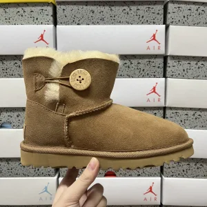 Reps Ugg Snow Boots