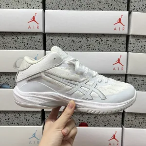 Designer Asics Ruler