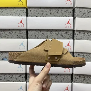 AAA Birkenstock Ruler