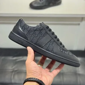 Reps Super Clone Dior Sneakers Color Sheepskin Cowhide Multiple Colors Available Street Style