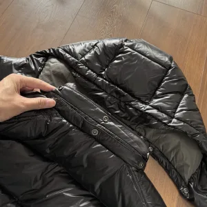 Luxury Champion Outerwear Red Goose Down Duck Nylon Winter