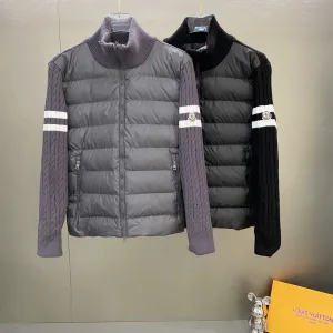 Designer Luxury Moncler Outerwear Red Wool Feather Duck Down Fleece Exquisite Workmanship Winter Patch Side Pockets